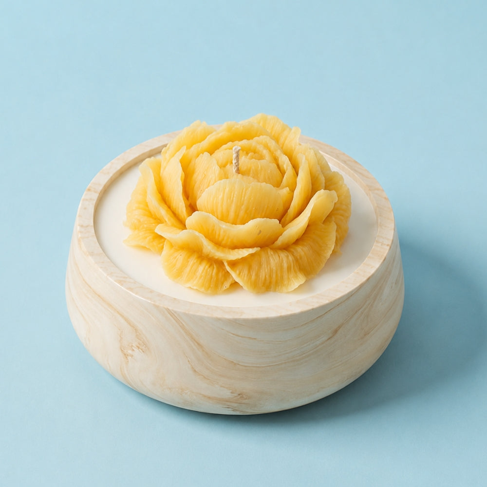 Cloud Petals Candle